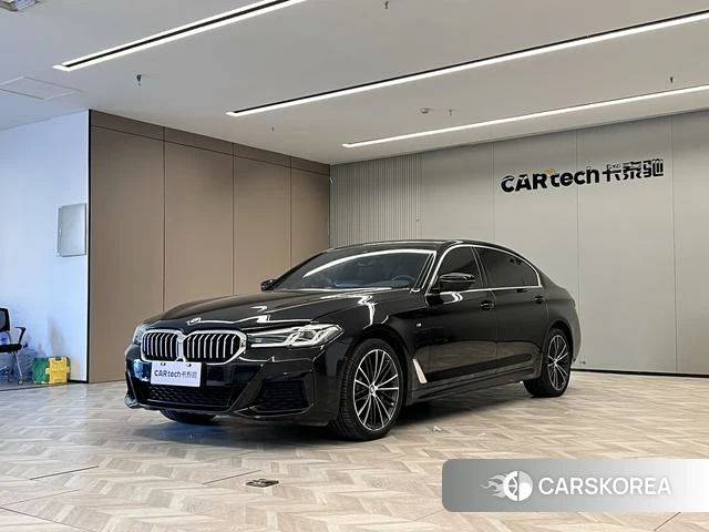 BMW 5 series 2021 Черный из Китая, фото 4