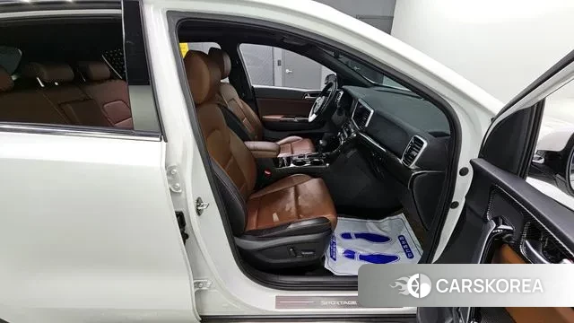 Kia Sportage The Bold 2018 Белый из Кореи, фото 4