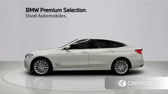 BMW 6 Series GT (G32) 2024 Жемчужный цвет из Кореи, фото 4