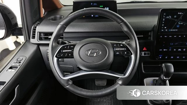 Hyundai Staria 2023 Серый из Кореи, фото 4