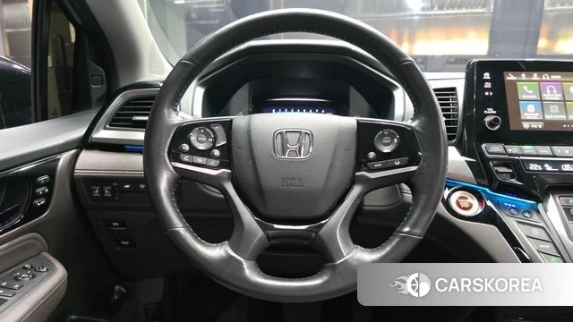 Honda Odyssey 2018 Серый из Кореи, фото 4
