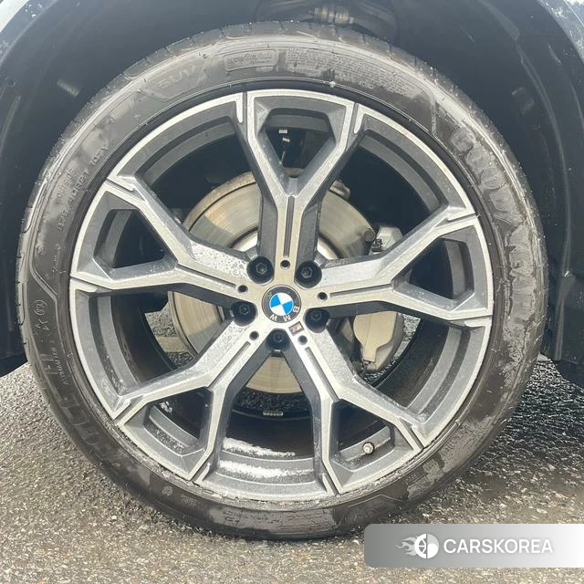 BMW X5 2025 Черный из Китая, фото 4
