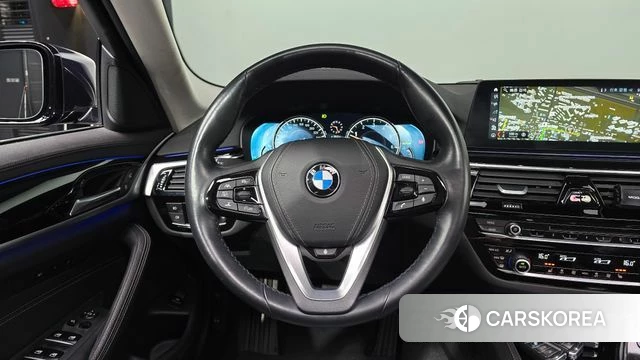 BMW 5 Series (G30) 2018 Синий из Кореи, фото 4