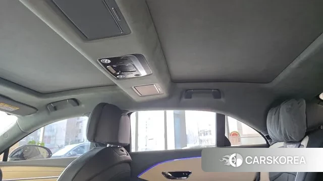 Bentley Flying Spur 3rd Generation 2024 Серебряный из Кореи, фото 4