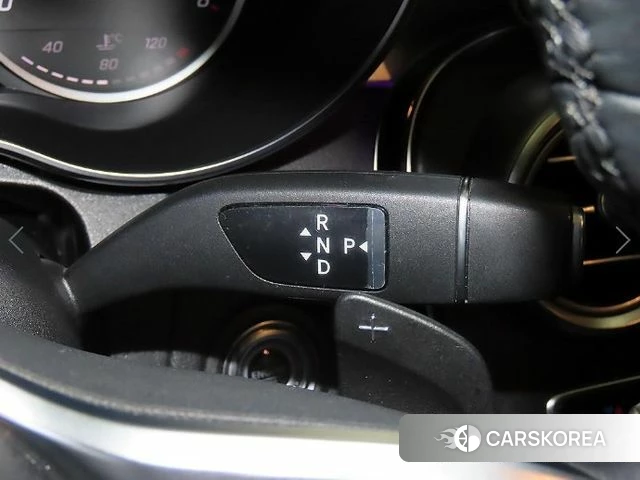 Mercedes-Benz C-Class W205 2019 Белый из Кореи, фото 4