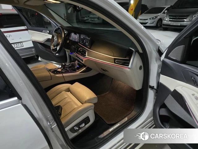 BMW X7 (G07) 2021 Белый из Кореи, фото 4