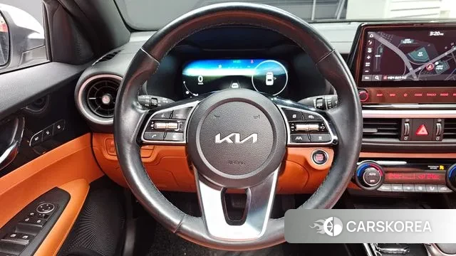 Kia The New K3 2nd generation 2021 Белый из Кореи, фото 4