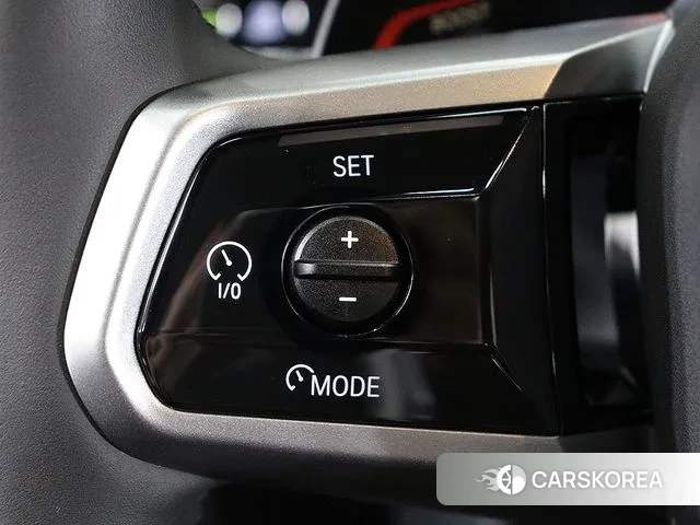 BMW 5 Series (G60) 2024 Серый из Кореи, фото 4