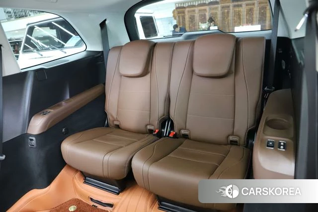Mercedes-Benz GLS 2024 Черный из Китая, фото 4