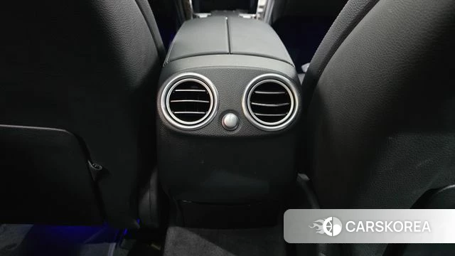 Mercedes-Benz GLC-Class X253 2020 Белый из Кореи, фото 4