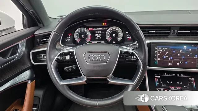 Audi A6 (C8) 2023 Белый из Кореи, фото 4