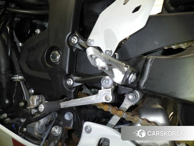 Kawasaki ZX-6R NINJA ABS 2025 из Японии, фото 3