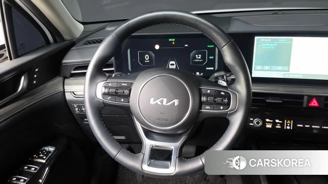 Kia The New K5 Hybrid 3rd generation 2025 Белый из Кореи, фото 4