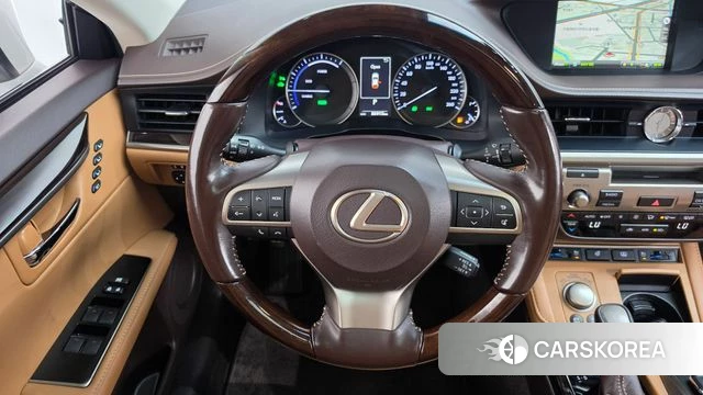 Lexus New ES300h 2018 Белый из Кореи, фото 4