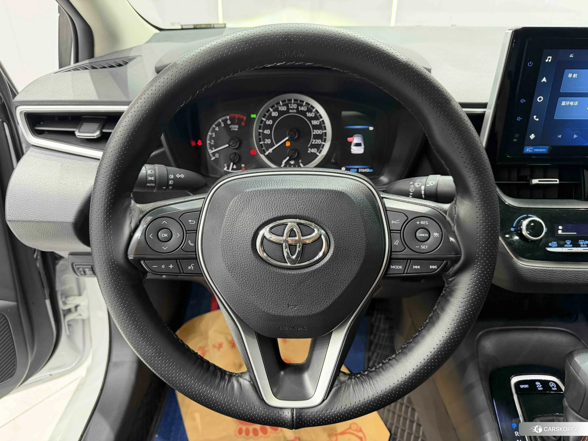 Toyota Corolla 2021 Белый из Китая, фото 4
