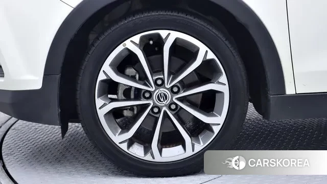 Ssangyong Tivoli Armor 2018 Белый из Кореи, фото 4