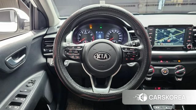 Kia Stonic 2019 Белый из Кореи, фото 4