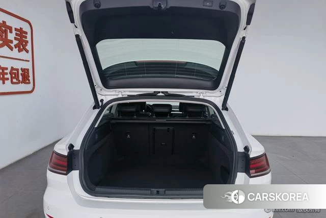 Volkswagen CC 2024 Белый из Китая, фото 4