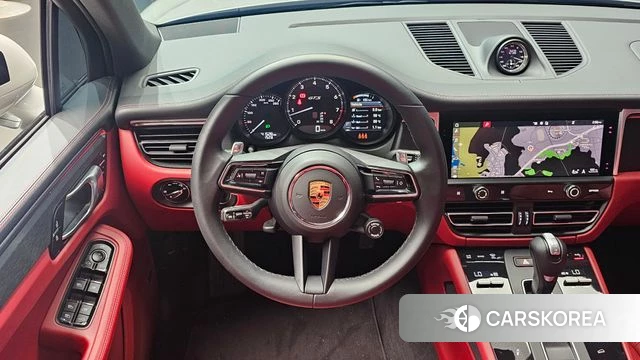 Porsche Macan 2023 Серебристо-серый из Кореи, фото 4