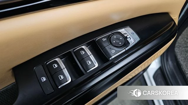 Kia Carnival 4th generation 2023 Белый из Кореи, фото 4