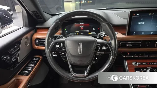 Lincoln Aviator 2nd generation 2021 Белый из Кореи, фото 4