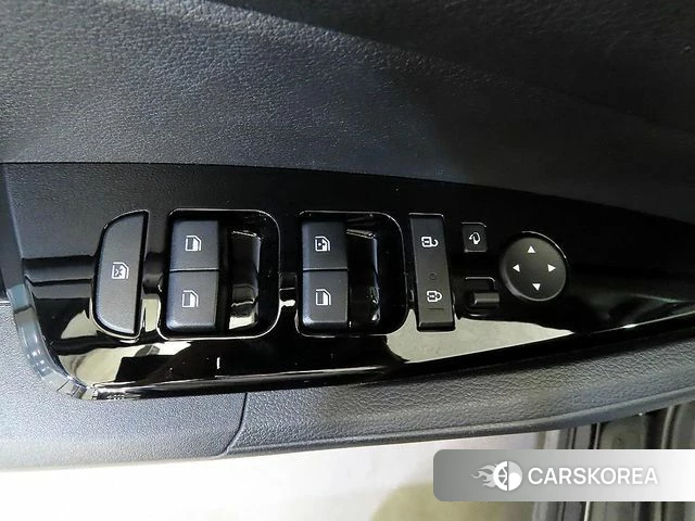 Kia Sportage 5th Generation 2024 Черный из Кореи, фото 4