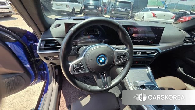 BMW i4 2023 Синий из Кореи, фото 4