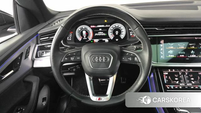 Audi Q8 (4M) 2022 Черный из Кореи, фото 4