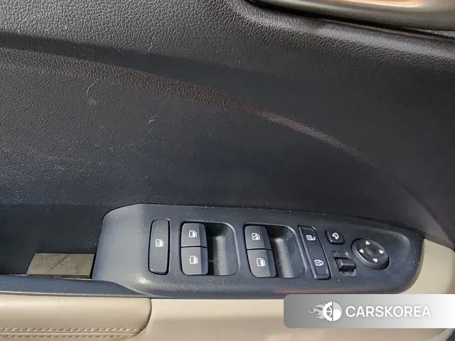 Hyundai Venue 2020 Белый из Кореи, фото 4