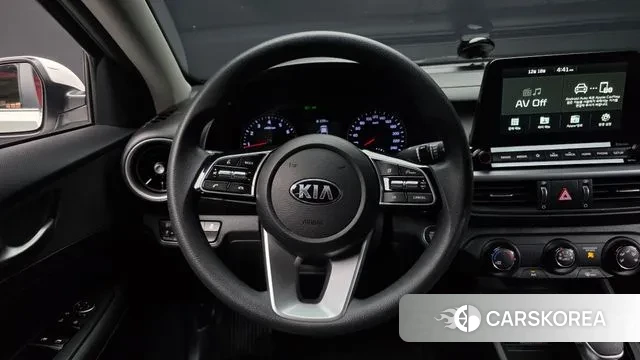 Kia Come New K3 id 3494146 из Кореи 4