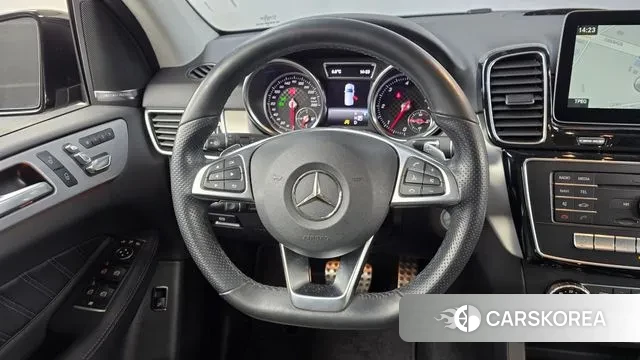 Mercedes-Benz GLE - Class W166 2018 Черный из Кореи, фото 4