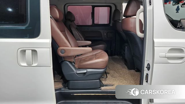 Hyundai The New Grand Starex 2018 Белый из Кореи, фото 4
