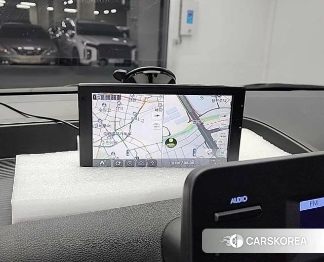 Hyundai Staria 2022 Белый из Кореи, фото 4