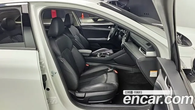 Kia K5 Hybrid 3rd Generation 2022 Белый из Кореи, фото 4