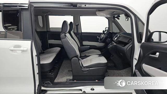 Kia The New Kia Ray 2023 Белый из Кореи, фото 4