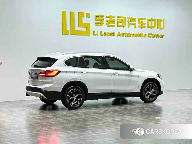 BMW X1 2021 Белый из Китая, фото 4