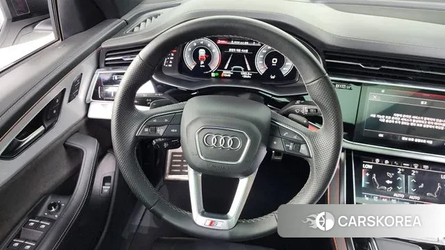 Audi Q8 (4M) 2022 Белый из Кореи, фото 4