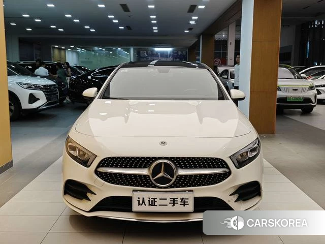 Mercedes-Benz Class A 2021 Белый из Китая, фото 4