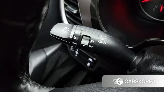 Kia Seltos 2019 Белый из Кореи, фото 4