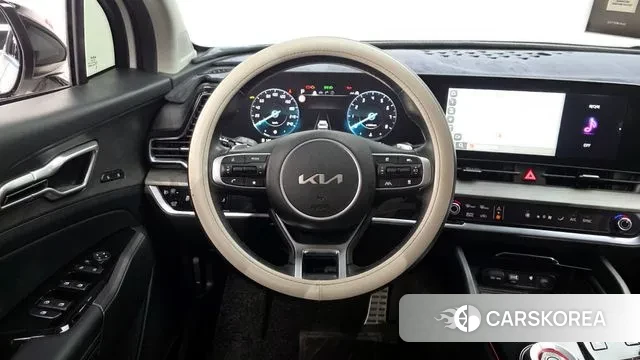 Kia Sportage 5th Generation 2022 Белый из Кореи, фото 4