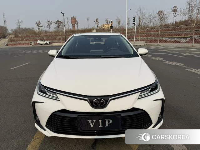 Toyota Corolla 2022 Белый из Китая, фото 4