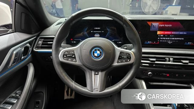 BMW i4 2022 Белый из Кореи, фото 4