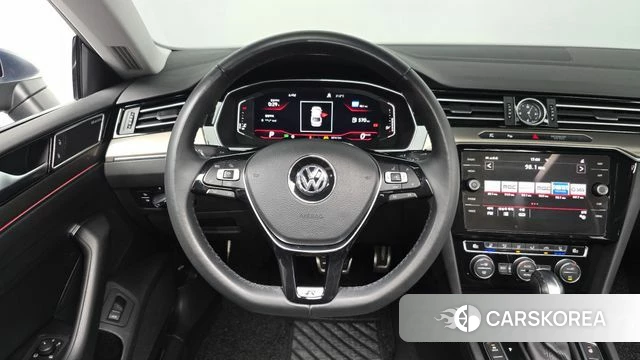 Volkswagen Arteon 2020 Серебристо-серый из Кореи, фото 4