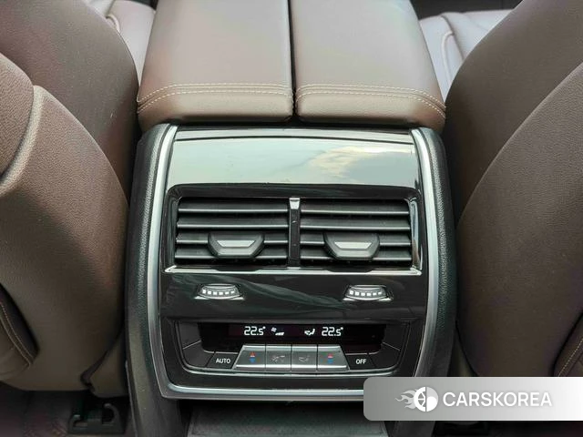 BMW X5 2024 Черный из Китая, фото 4