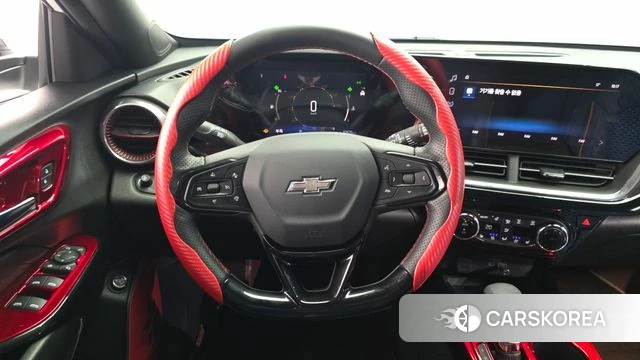 Chevrolet (GM Daewoo) Trax Crossover 2023 Белый из Кореи, фото 4