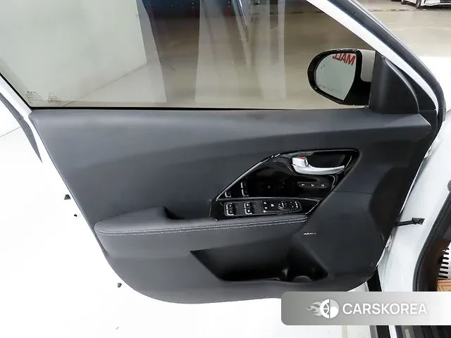 Kia Niro EV 2021 Белый из Кореи, фото 4