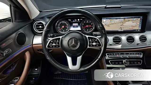 Mercedes-Benz E-Class W213 2019 Белый из Кореи, фото 4