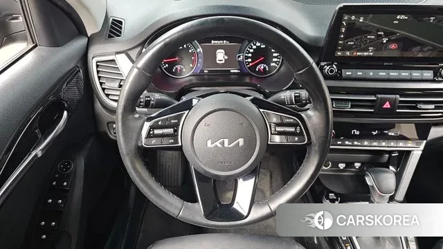 Kia Seltos 2022 Серый из Кореи, фото 4