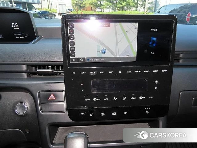 Hyundai Staria 2022 Серый из Кореи, фото 4