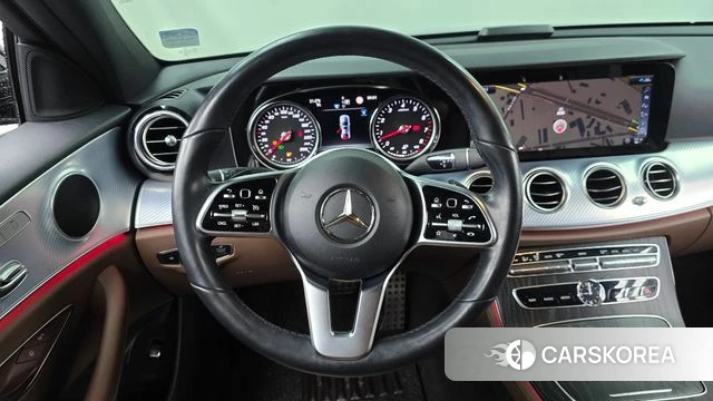 Mercedes-Benz E-Class W213 2019 Черный из Кореи, фото 4
